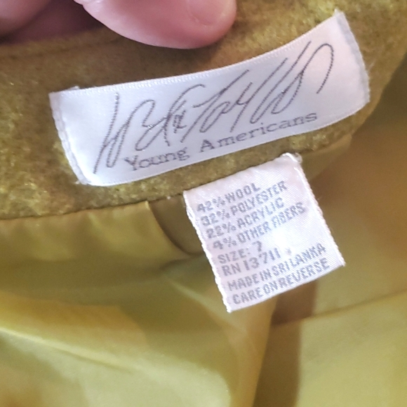 Young Americans Skirt size 7 Junior oliver color 42% Wool Very good condition - Picture 8 of 11